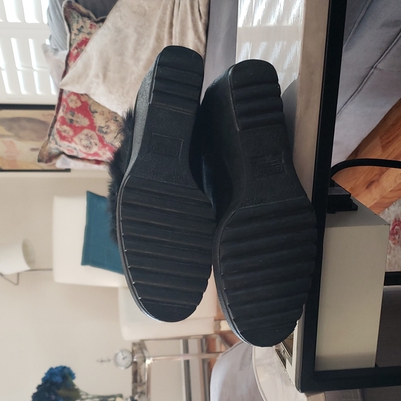 Made in Italy - Black Coach Shearling Boots - Picture 8 of 13